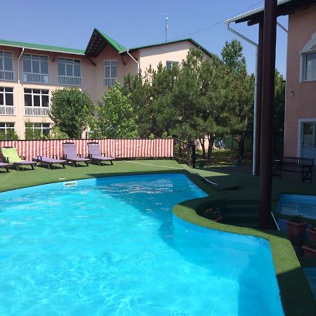 Hotel Allians Koblewe Exterior foto