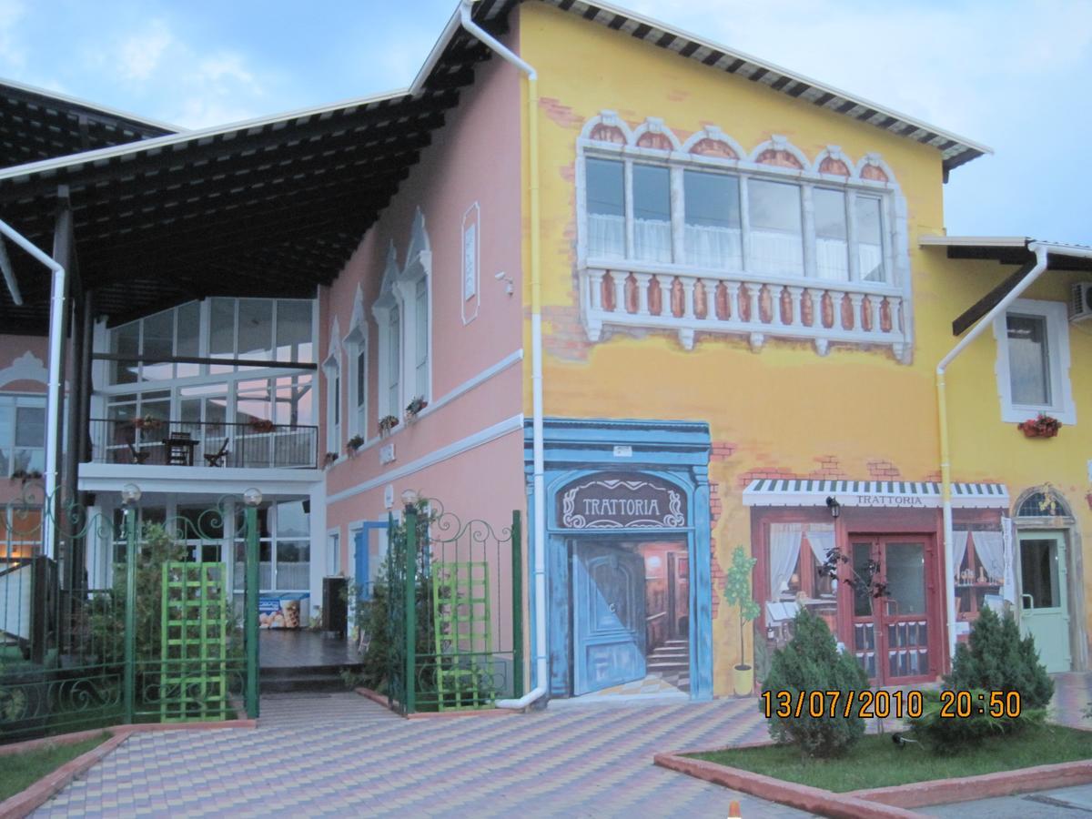 Hotel Allians Koblewe Exterior foto